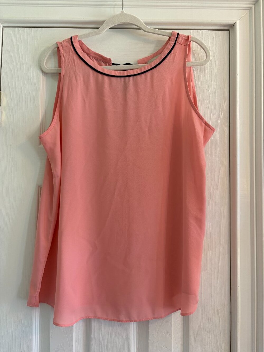 Loft Outlet Size Large Sleeveless Back Tie Sheer Blouse